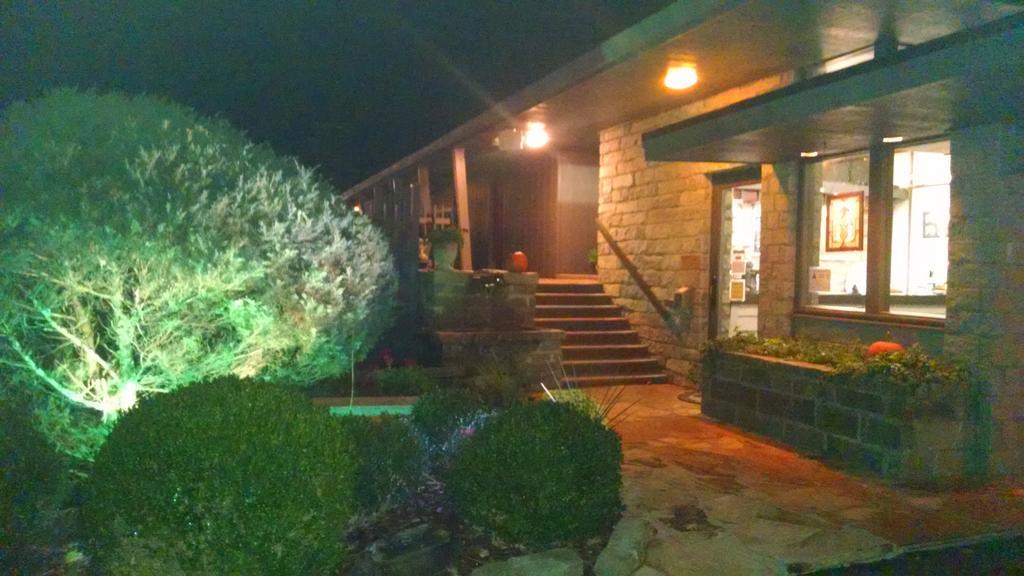 היילנדס Skyline Lodge מראה חיצוני תמונה